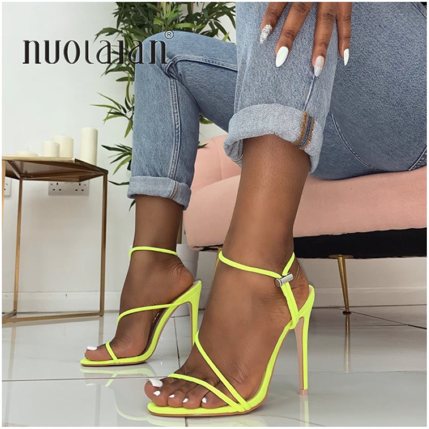 ankle strap high heel shoes