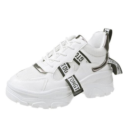 T715 streetwear Sneakers